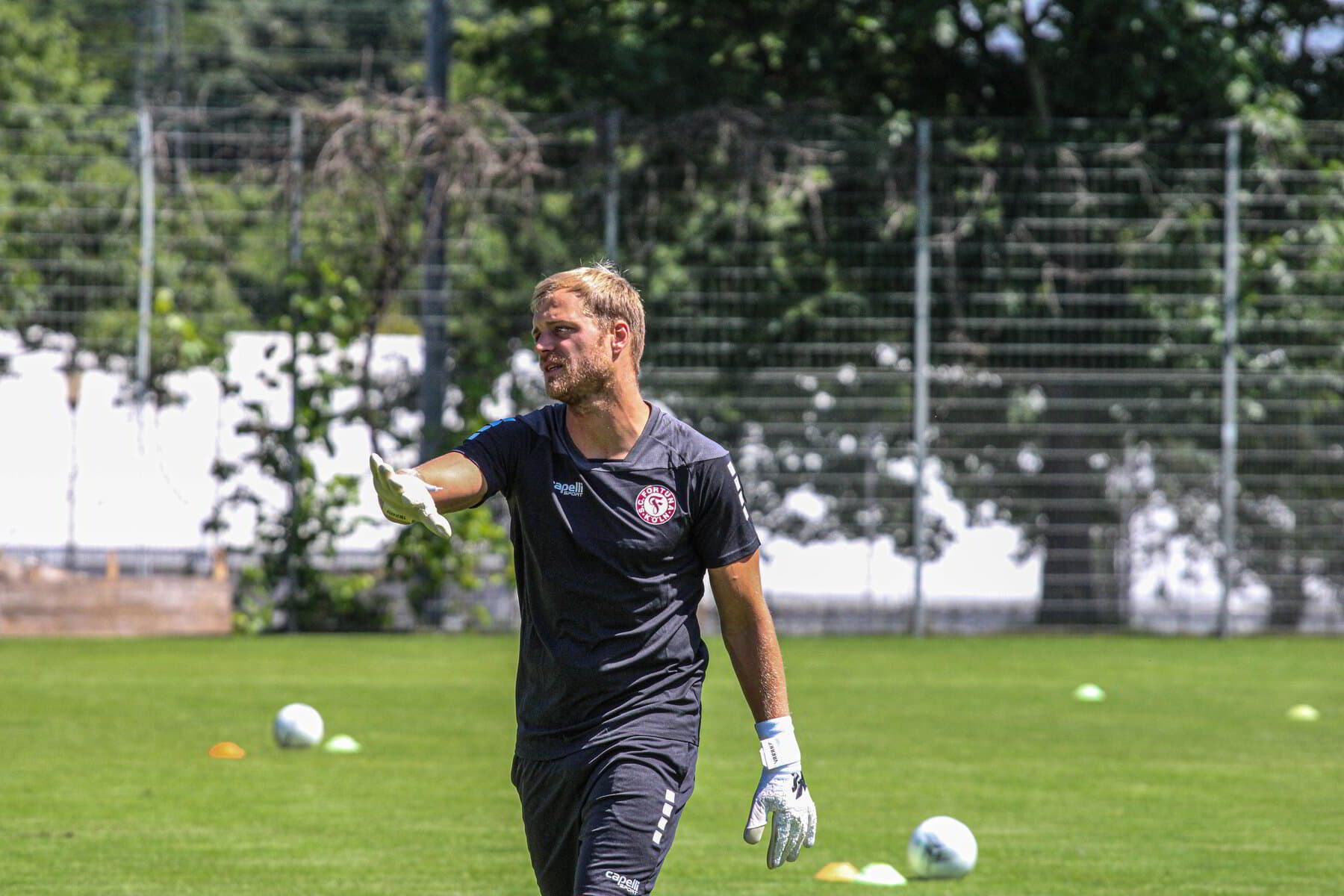 Adam Kasprzik beim Torwarttraining